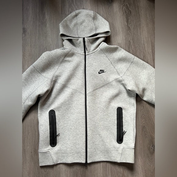 Nike Sportswear Tech Fleece Windrunner used - Picture 1 of 4